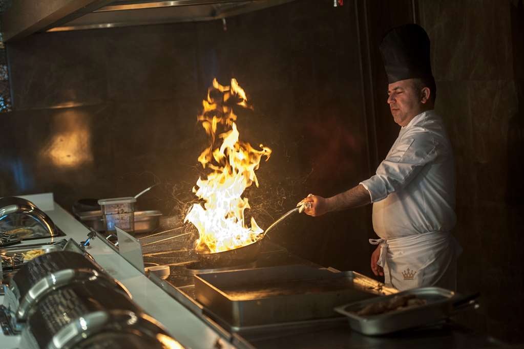 Alila Deluxe Thermal Hotel & Spa Afyonkarahisar Restaurante foto